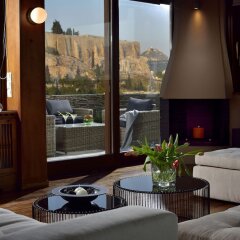 Отель Karyatis Luxury Maisonette by K&K Афины комната для гостей фото 2
