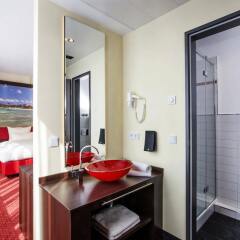 Отель Best Western Plus Plaza Berlin Kurfürstendamm Германия, Берлин - 2 отзыва об отеле, цены и фото номеров - забронировать отель Best Western Plus Plaza Berlin Kurfürstendamm онлайн удобства в номере фото 2