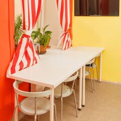 Гостиница Burano Hostel в Санкт-Петербурге 9 отзывов об отеле, цены и фото номеров - забронировать гостиницу Burano Hostel онлайн Санкт-Петербург питание фото 3