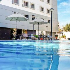 Geneva Hotel Amman бассейн