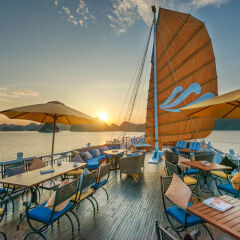 Отель Paradise Luxury Cruise пляж