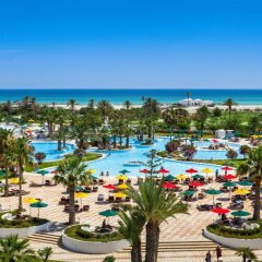 Отель Djerba Plaza Hotel Тунис, Мидун - отзывы, цены и фото номеров - забронировать отель Djerba Plaza Hotel онлайн пляж фото 2