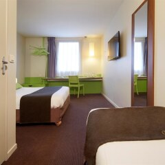 Отель Campanile Roissy - Aéroport CDG - Le Mesnil Amelot комната для гостей фото 4