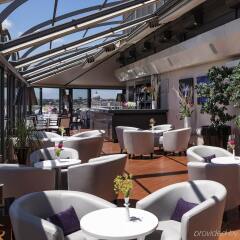 Отель Sofitel Roma (riapre a fine primavera rinnovato) гостиничный бар фото 2