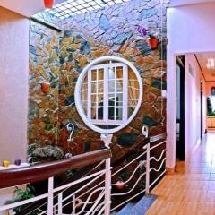 Отель Green Garden Homestay балкон