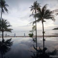 Отель Anantara Lawana Koh Samui Resort бассейн фото 2