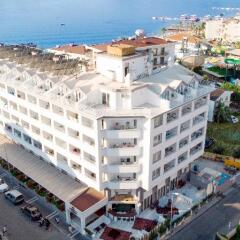 Cle Seaside Hotel Турция, Мармарис - отзывы, цены и фото номеров - забронировать отель Cle Seaside Hotel онлайн парковка