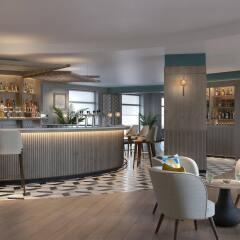 Отель Le Méridien St Julians Hotel and Spa Мальта, Баллута-бей - отзывы, цены и фото номеров - забронировать отель Le Méridien St Julians Hotel and Spa онлайн гостиничный бар
