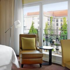 Отель The Westin Grand, Berlin удобства в номере фото 4