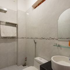 Отель New Friend Hoi An Homestay ванная фото 2