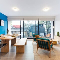 Отель Colorful and Artsy 3BR 2BA Apt in Roma Norte Мехико комната для гостей