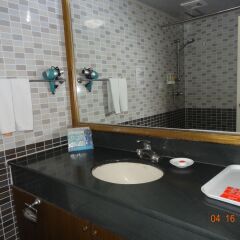 Отель Beijing Sentury Apartment Hotel Китай, Пекин - отзывы, цены и фото номеров - забронировать отель Beijing Sentury Apartment Hotel онлайн ванная фото 2