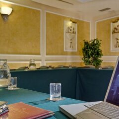 Отель Corona Ditalia Италия, Флоренция - 1 отзыв об отеле, цены и фото номеров - забронировать отель Corona Ditalia онлайн помещение для мероприятий