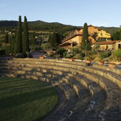 Hotel Fattoria degli Usignoli Реггелло приотельная территория
