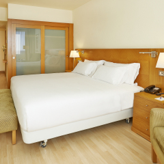 Hesperia Sant Just Hotel комната для гостей фото 2
