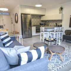 Апартаменты 3 Bedroom Garden Apartment Тель-Авив комната для гостей фото 2