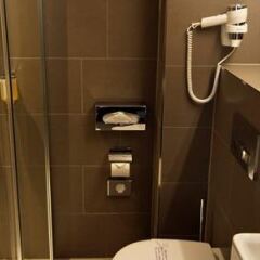 Отель Best Western Plus Hotel Zürcherhof Швейцария, Цюрих - отзывы, цены и фото номеров - забронировать отель Best Western Plus Hotel Zürcherhof онлайн ванная