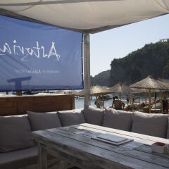 Отель Astoria Hotel Budva - Montenegro Черногория, Будва - отзывы, цены и фото номеров - забронировать отель Astoria Hotel Budva - Montenegro онлайн гостиничный бар