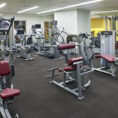 Отель Crowne Plaza Abu Dhabi Yas Island фитнесс-зал фото 2