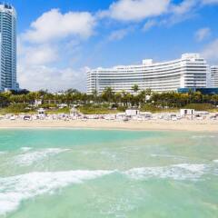 Отель Fontainebleau Miami Beach США, Майами-Бич - отзывы, цены и фото номеров - забронировать отель Fontainebleau Miami Beach онлайн пляж фото 2