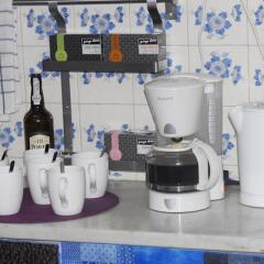 Refuge Hostel Лиссабон питание