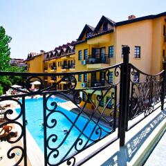 Апартаменты T & G Apartments балкон