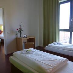 H+ Hotel 4 Youth Berlin Mitte комната для гостей фото 2