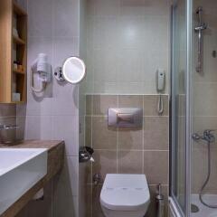 Отель Trendy Side Beach - All Inclusive - Adults Only ванная фото 2