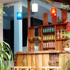 Отель Kantiang Guest House развлечения