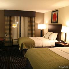Отель Holiday Inn Columbus - Hilliard Колумбус комната для гостей фото 5
