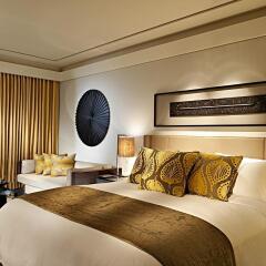 Отель Kempinski Residences Siam сейф в номере
