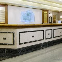 Отель Holiday Inn Mayfair Лондон в номере