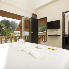 Санаторий The LifeCo Phuket Well-Being Detox Center комната для гостей фото 3