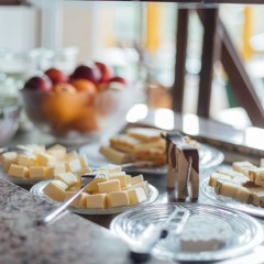 Отель The Sun&Soul Panorama Pop-Up Hotel Solsana Швейцария, Занен - отзывы, цены и фото номеров - забронировать отель The Sun&Soul Panorama Pop-Up Hotel Solsana онлайн питание