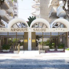 Отель Suite Apartments Arquus Испания, Салоу - отзывы, цены и фото номеров - забронировать отель Suite Apartments Arquus онлайн фото 3