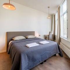 Отель Amazing Centrally Located B&B Нидерланды, Амстердам - отзывы, цены и фото номеров - забронировать отель Amazing Centrally Located B&B онлайн комната для гостей фото 2