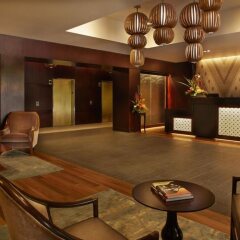 Отель Hilton Hawaiian Village Waikiki Beach Resort интерьер отеля