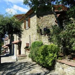 Отель Farmhouse With Pool and Large Garden, 50 Acres of Vineyards, Wine Tasting Ареццо фото 13