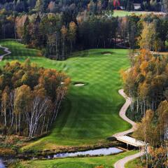 Отель Vilnius Grand Resort спортивное сооружение