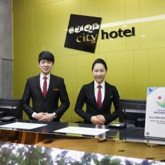 Coop City Hotel Oryu Station интерьер отеля