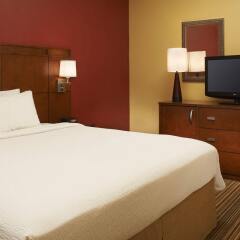 Отель Courtyard by Marriott St. Louis Downtown West удобства в номере фото 2
