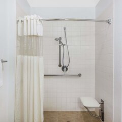 Отель Days Inn Milpitas San Jose ванная