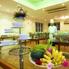 Chancery Saigon Hotel питание