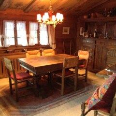 Отель Big Luxurious Chalet in Schönried в номере фото 2