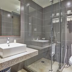 Апартаменты DB Court Serviced Apartment - Managed by Dragon Fly Ho Chi Minh Хошимин ванная