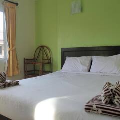 Отель Rayaan Guest House Phuket комната для гостей фото 2