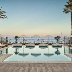 Nobu Hotel Ibiza Bay фитнесс-зал