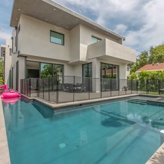 Отель Laurel Modern Villa США, Лос-Анджелес - отзывы, цены и фото номеров - забронировать отель Laurel Modern Villa онлайн бассейн фото 2