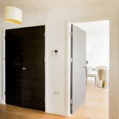 Отель Rethink Living - Luxury Brighton Marina сауна