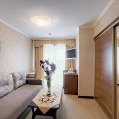 Санаторий Аквамарин в Витязево отзывы, цены и фото номеров - забронировать гостиницу Санаторий Аквамарин онлайн комната для гостей фото 5
